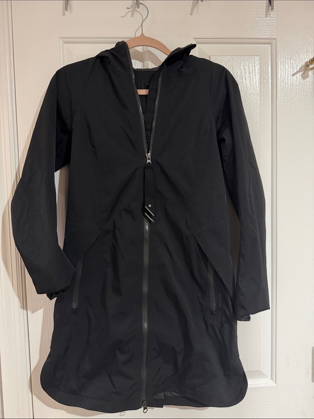 Lululemon Vintage Right As Rain Jacket Black Size 4 Rare Manifesto Lining